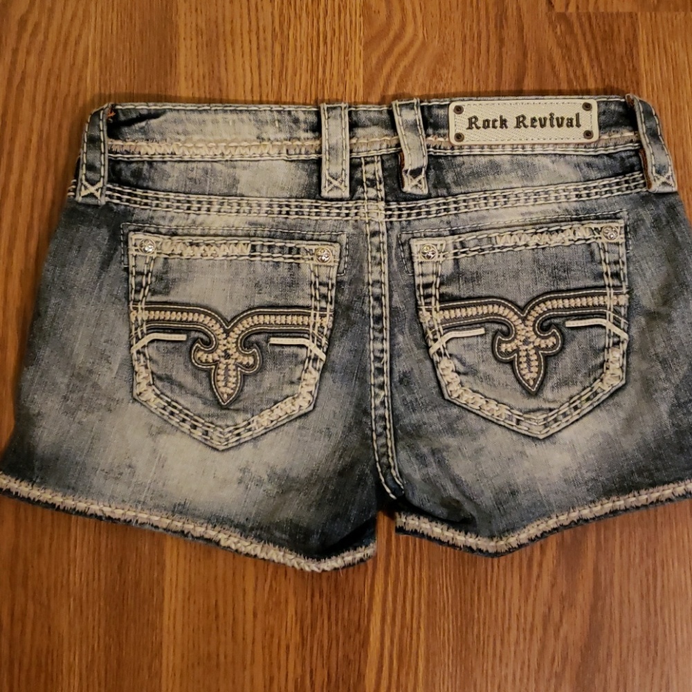 Rock Revival Arlia shorts